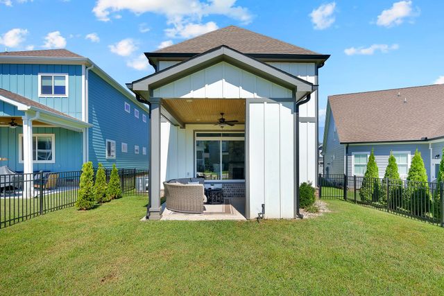 111 Barefoot Way, Winchester, TN 37398