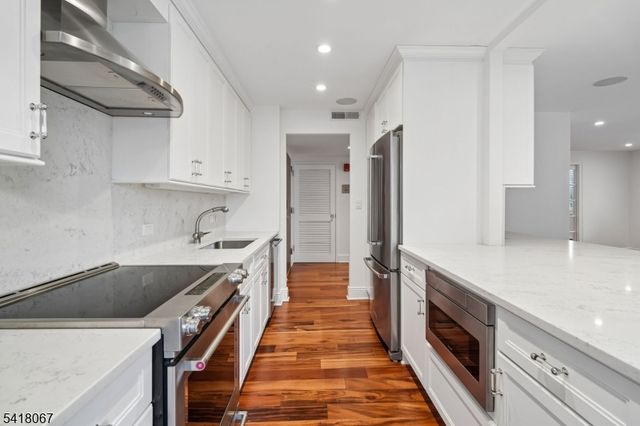 1 Euclid Ave 3B, Summit City, NJ 07901