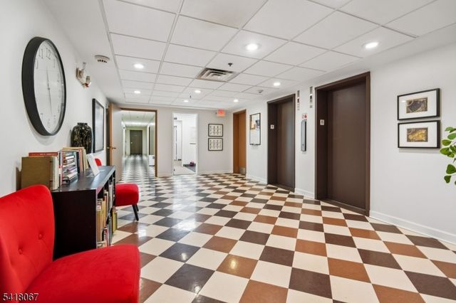 1 Euclid Ave 3B, Summit City, NJ 07901