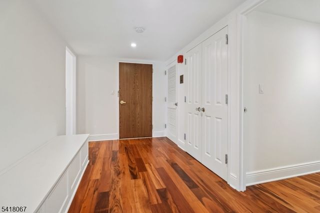 1 Euclid Ave 3B, Summit City, NJ 07901