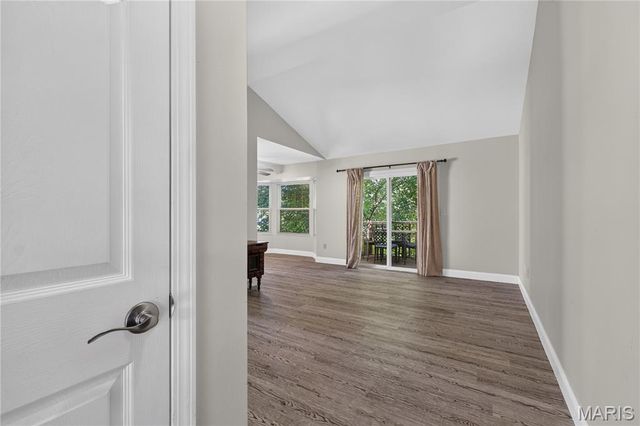 148 Old Buggy Court, St Peters, MO 63304
