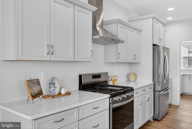 1269 HOMESTEAD LN, Lancaster, PA 17601