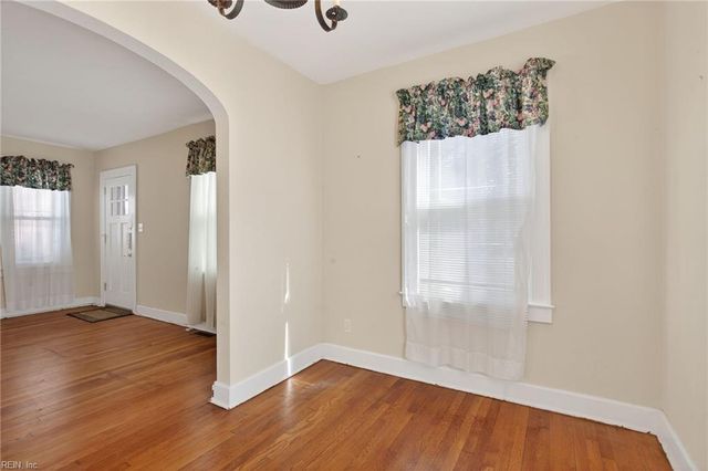 53 Randolph RD, Newport News, VA 23601