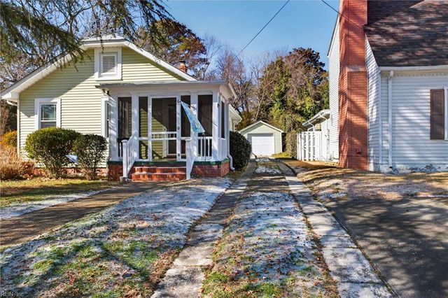 53 Randolph RD, Newport News, VA 23601