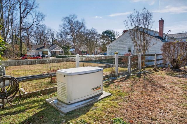 53 Randolph RD, Newport News, VA 23601