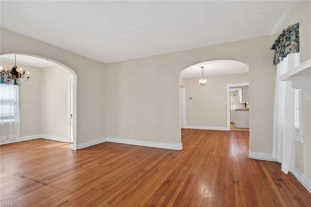 53 Randolph RD, Newport News, VA 23601