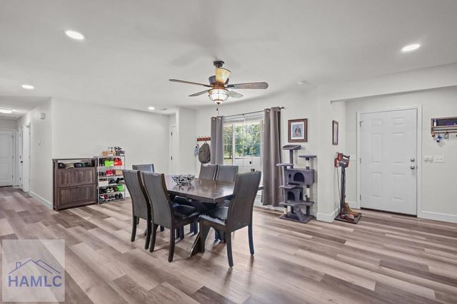 436 Killingsworth Road, Jesup, GA 31545