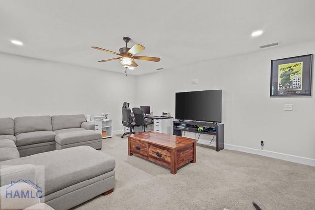 436 Killingsworth Road, Jesup, GA 31545