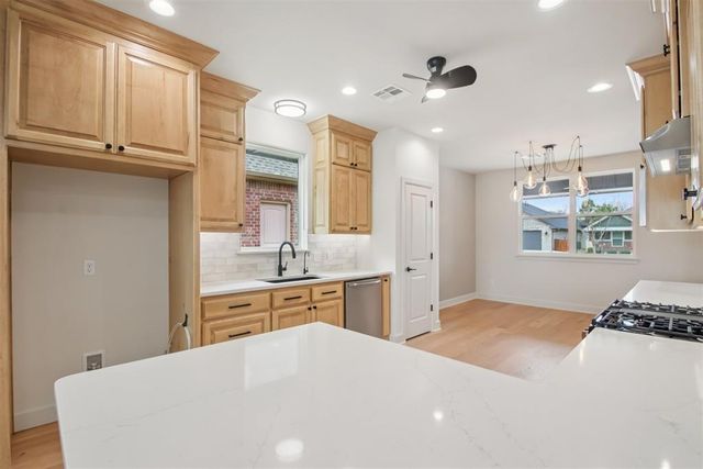 2036 Turtle Creek Way, Norman, OK 73071