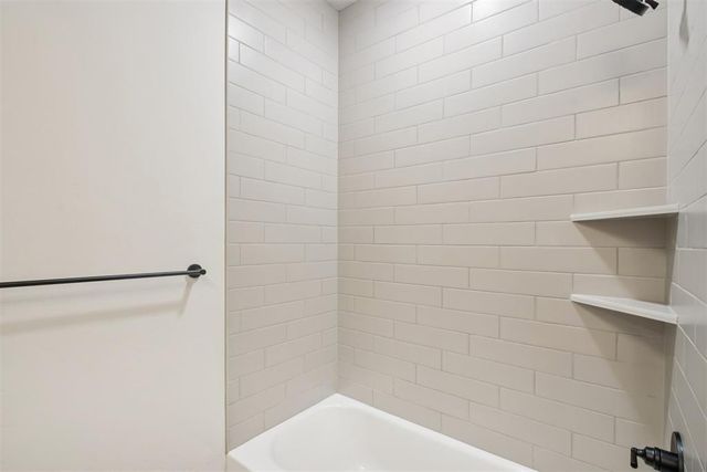 2036 Turtle Creek Way, Norman, OK 73071