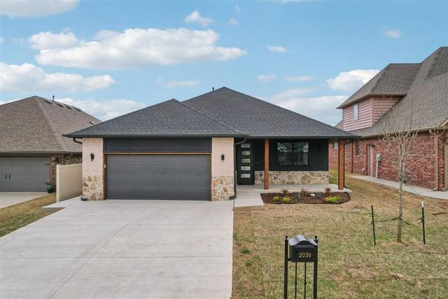 2036 Turtle Creek Way, Norman, OK 73071