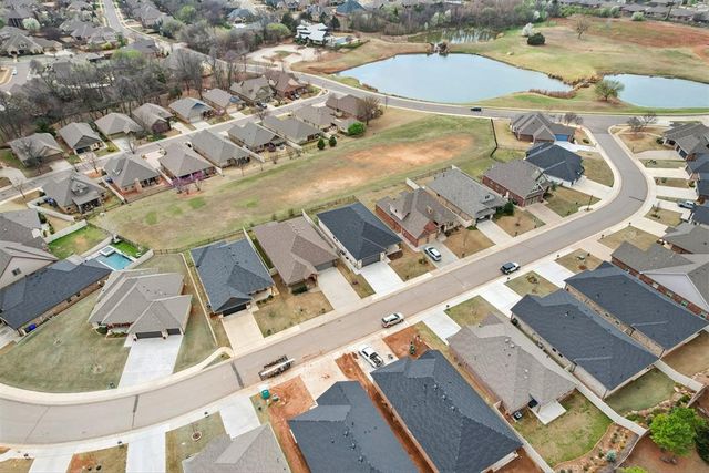 2036 Turtle Creek Way, Norman, OK 73071