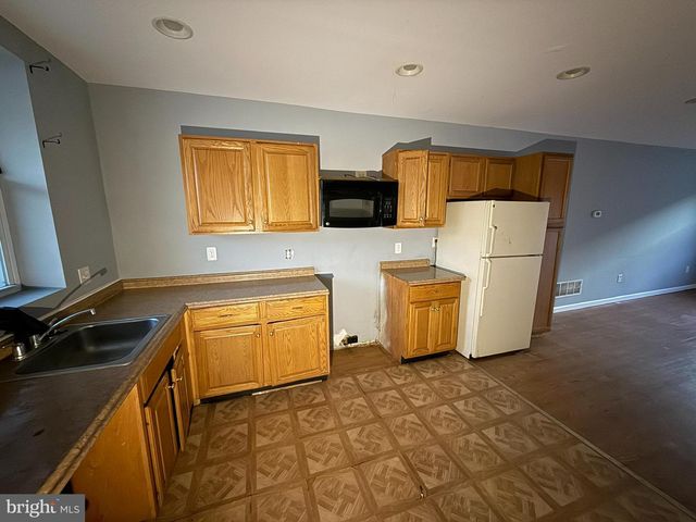 117 N JANNEY ST, Baltimore, MD 21224