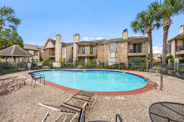 2121 Hepburn Street 710, Houston, TX 77054