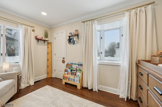 14 Buckingham Dr, Madison Boro, NJ 07940