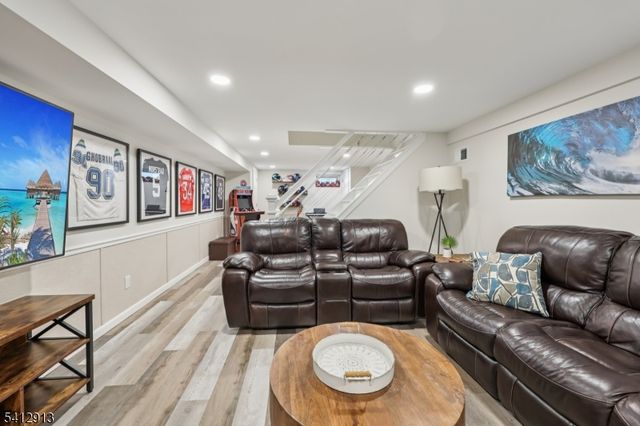 14 Buckingham Dr, Madison Boro, NJ 07940