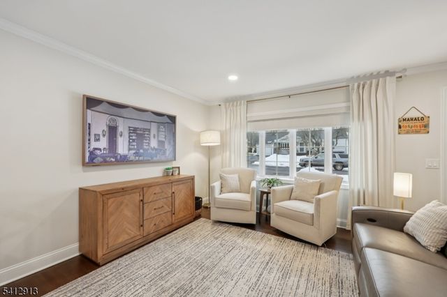 14 Buckingham Dr, Madison Boro, NJ 07940