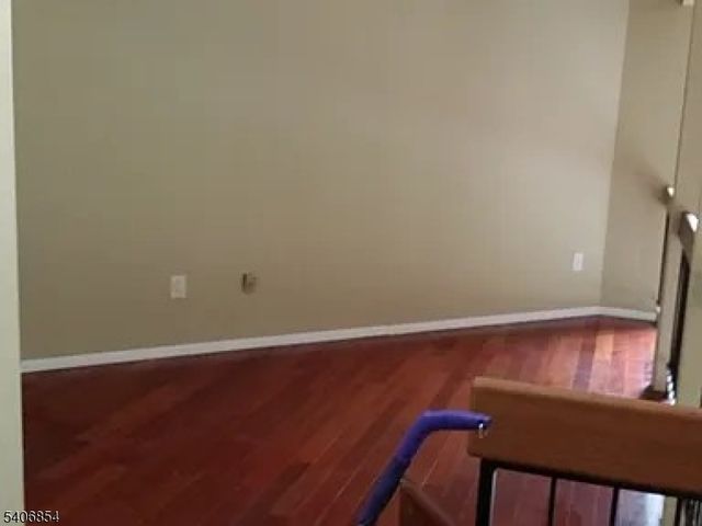 124 Bluebird Dr, Hillsborough Twp., NJ 08844