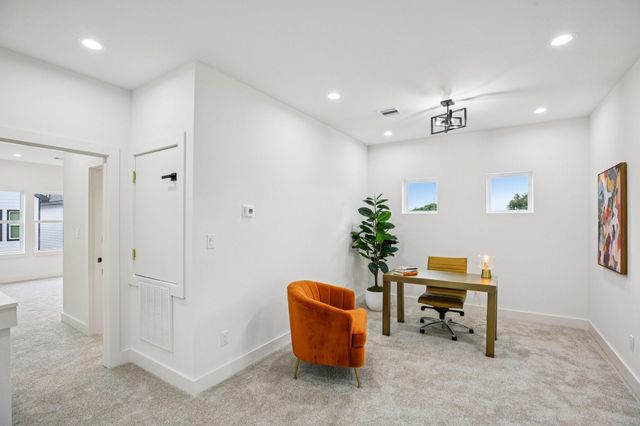6737 Liverpool Street, Houston, TX 77021