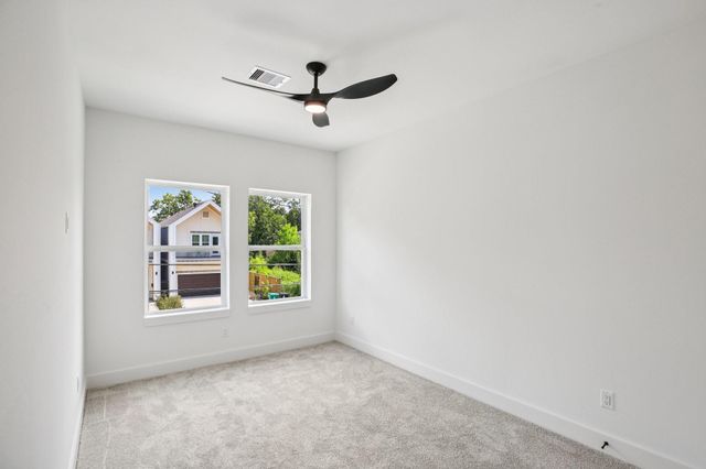 6737 Liverpool Street, Houston, TX 77021