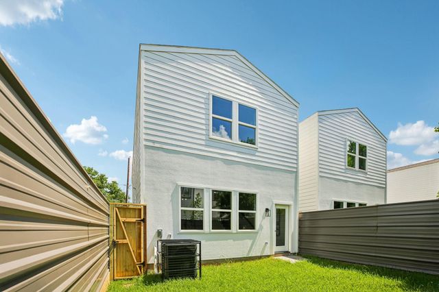6737 Liverpool Street, Houston, TX 77021