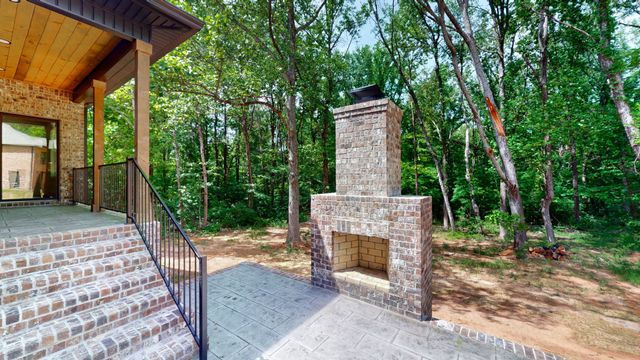 14252 Betts Rd, Goodlettsville, TN 37072