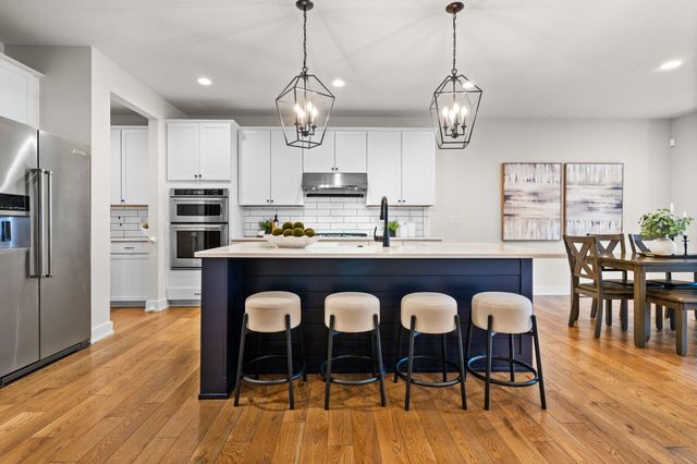 551 Wishing Tree Lane, Pittsfield Charter Twp, MI 48108