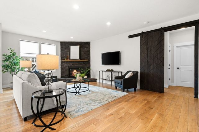 551 Wishing Tree Lane, Pittsfield Charter Twp, MI 48108