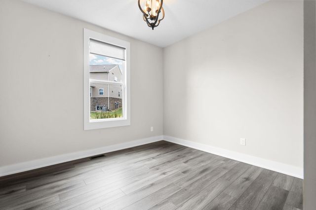 551 Wishing Tree Lane, Pittsfield Charter Twp, MI 48108