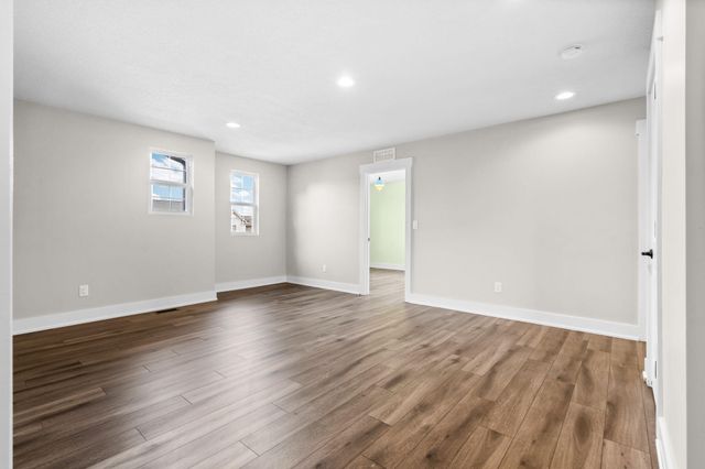 551 Wishing Tree Lane, Pittsfield Charter Twp, MI 48108