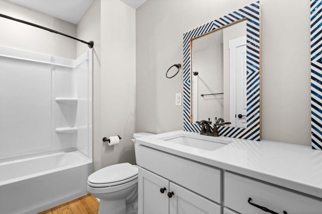 551 Wishing Tree Lane, Pittsfield Charter Twp, MI 48108