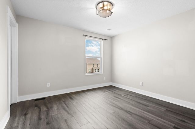 551 Wishing Tree Lane, Pittsfield Charter Twp, MI 48108