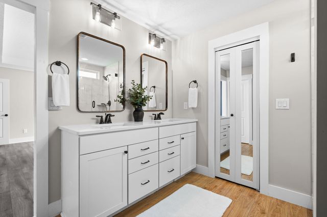 551 Wishing Tree Lane, Pittsfield Charter Twp, MI 48108