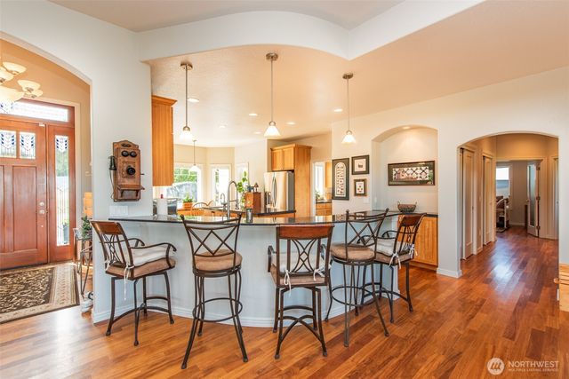 203 Delta Way, Sequim, WA 98382
