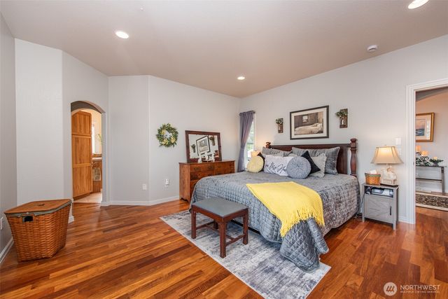 203 Delta Way, Sequim, WA 98382