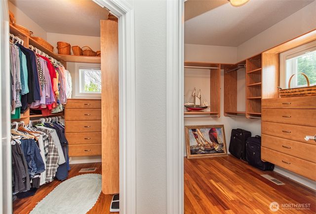 203 Delta Way, Sequim, WA 98382