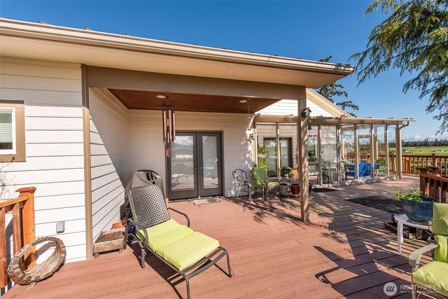 203 Delta Way, Sequim, WA 98382