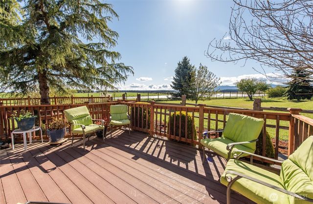 203 Delta Way, Sequim, WA 98382