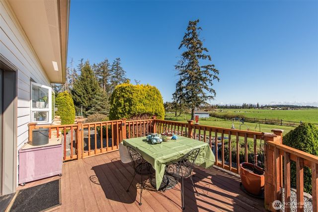 203 Delta Way, Sequim, WA 98382