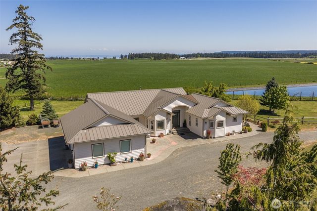 203 Delta Way, Sequim, WA 98382
