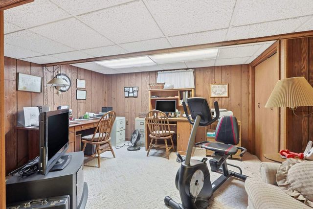 1806 41st Street, Moline, IL 61265