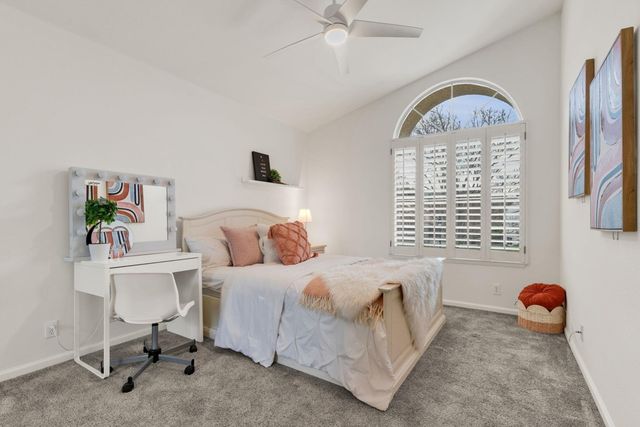 690 690 Glasgow Cir, Danville, CA 94526