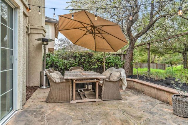 690 690 Glasgow Cir, Danville, CA 94526