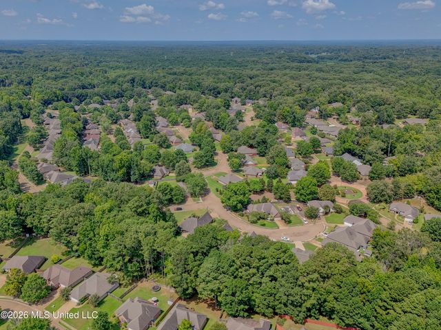 137 Baileys Ridge Circle, Clinton, MS 39056