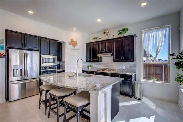 3207 Buffalo Creek Circle, Royse City, TX 75189