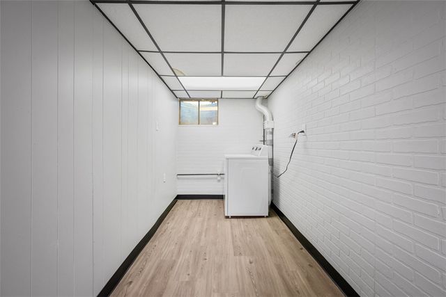 102 Valleyvale Dr, Ross Twp, PA 15209