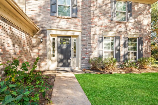 8322 Hot Springs Drive, Houston, TX 77095