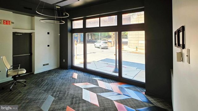 4590 MAIN ST, Philadelphia, PA 19127