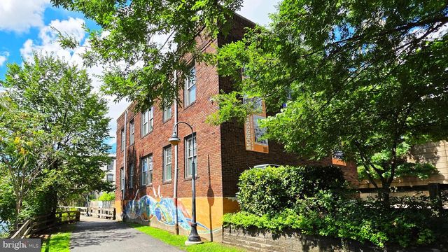4590 MAIN ST, Philadelphia, PA 19127