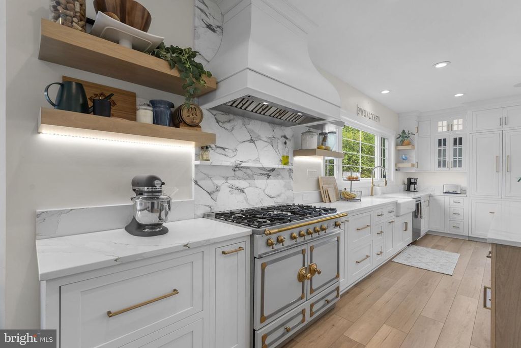 Image 12 of property listing at 2730 HOWARD GROVE RD, Davidsonville, MD 21035